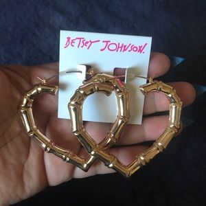 Betsey Johnson Yellow Gold Heart Bamboo Hoop Post Hinged Earrings